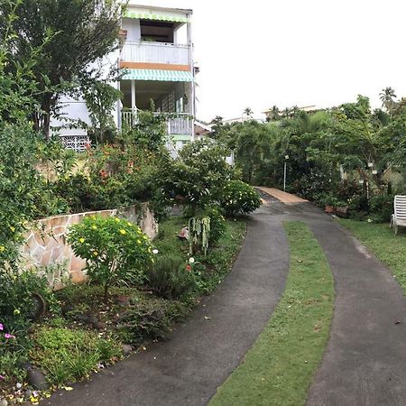 Villa Des Iles Basse-Terre Exterior photo